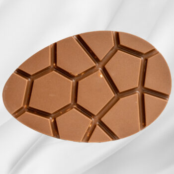 Brytbart påskeegg i melkesjokolade med puffet ris fra Sjokoladekompaniet