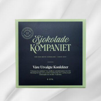 Påskekyllinger fra Sjokoladekompaniet – eske med 9 små konfektformede påskekyllinger fylt med salt karamell på hvit bakgrunn