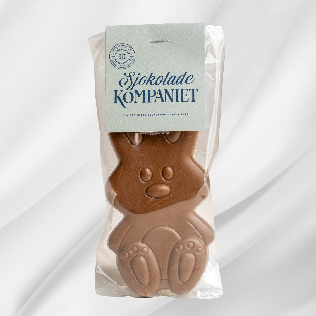 Påskehare i melkesjokolade og karamellsjokolade fra Sjokoladekompaniet